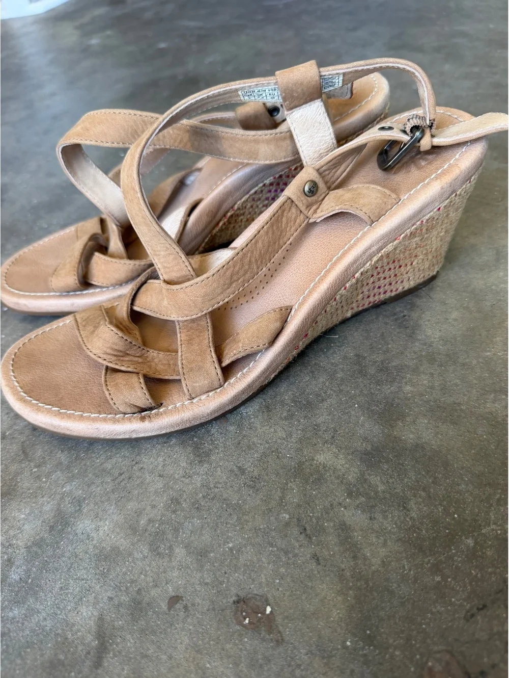 UGG Women's Tan Leather Wedge Sandals Size 9